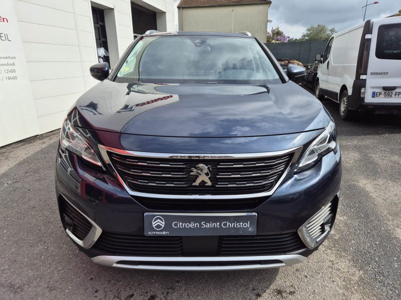 PEUGEOT 5008 2019