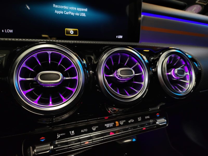 MERCEDES CLASSE CLA 200 7G-DCT 163cv EDITION ONE ORANGE ART / SUIVI MERCEDES / TOIT OUVRANT 