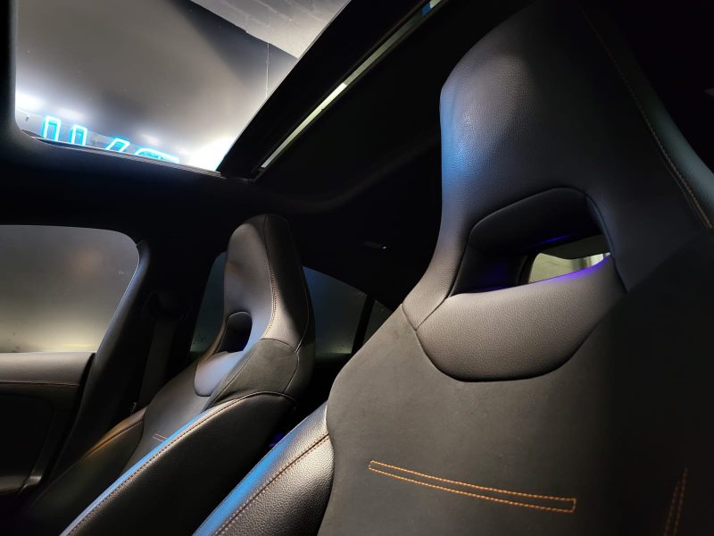 MERCEDES CLASSE CLA 200 7G-DCT 163cv EDITION ONE ORANGE ART / SUIVI MERCEDES / TOIT OUVRANT 