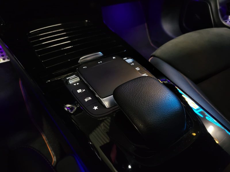 MERCEDES CLASSE CLA 200 7G-DCT 163cv EDITION ONE ORANGE ART / SUIVI MERCEDES / TOIT OUVRANT 