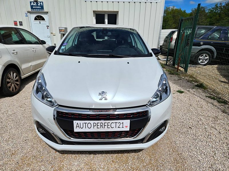 PEUGEOT 208 2016