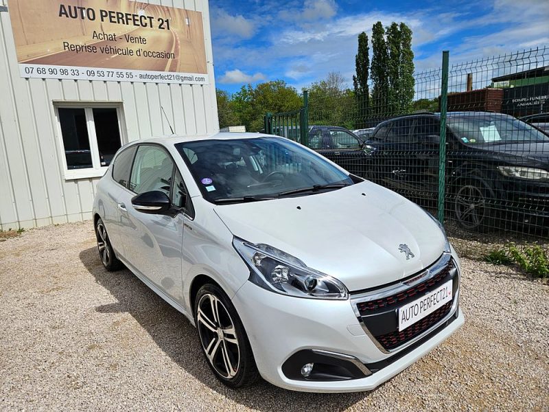 PEUGEOT 208 2016