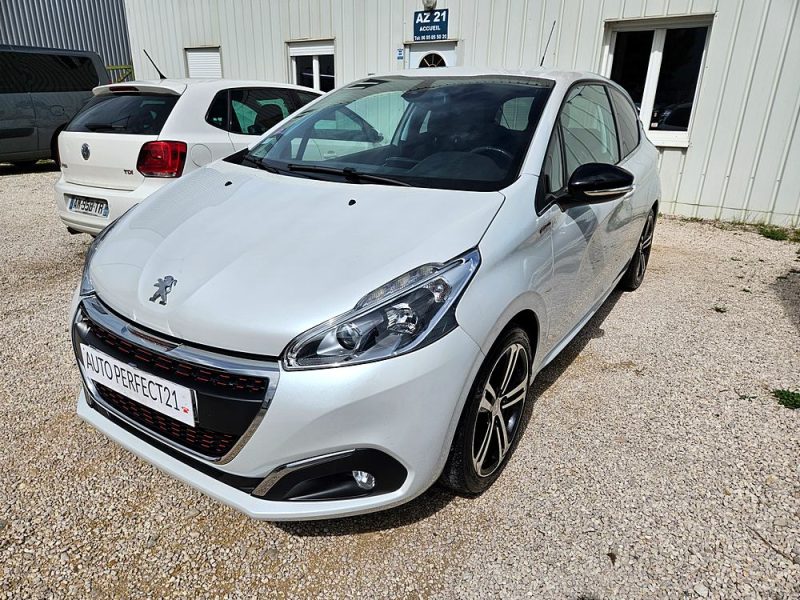 PEUGEOT 208 2016