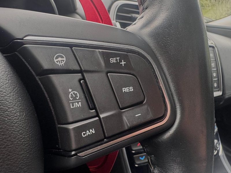 JAGUAR XE 25t 2.0 240 PORTFOLIO AUTO*GPS*CUIR*XENON*