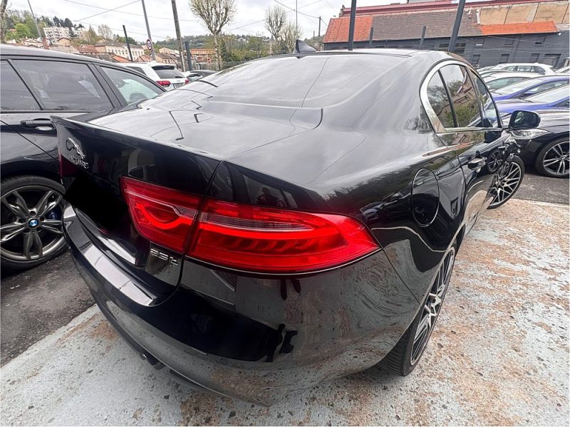 JAGUAR XE 25t 2.0 240 PORTFOLIO AUTO*GPS*CUIR*XENON*