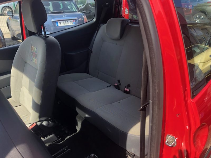RENAULT TWINGO 2011 garantie 12 mois