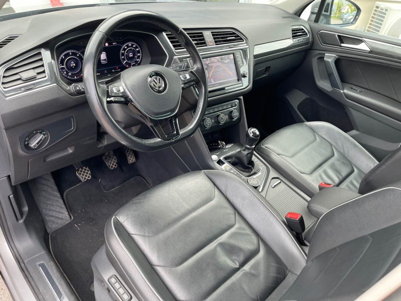 VOLKSWAGEN TIGUAN II 2.0 TDi 16V BMT Rline 4Motion 150 ch GARANTIE 6 MOIS