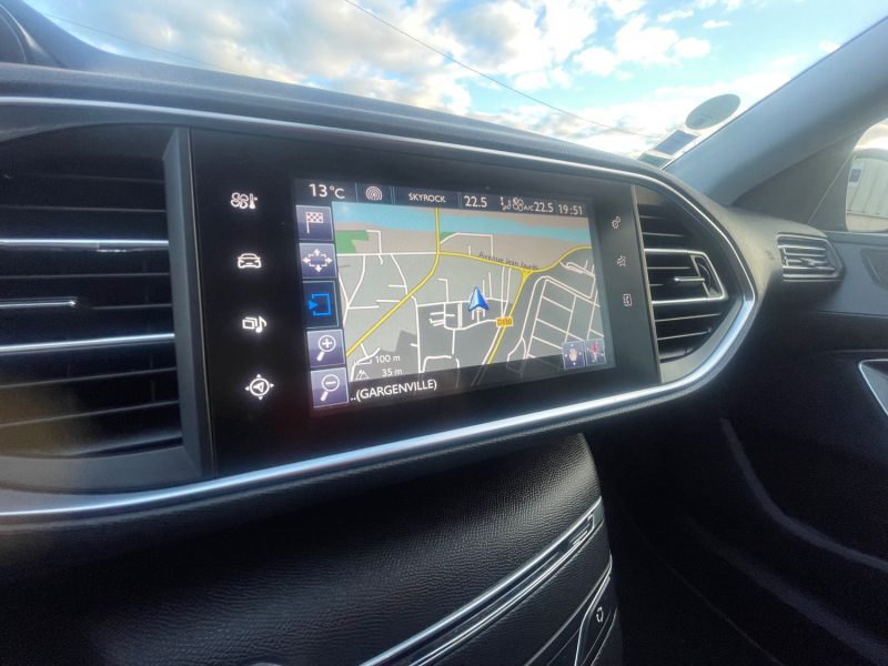 PEUGEOT 308 SW BOITE AUTOMATIQUE 2.0 HDI 150CV