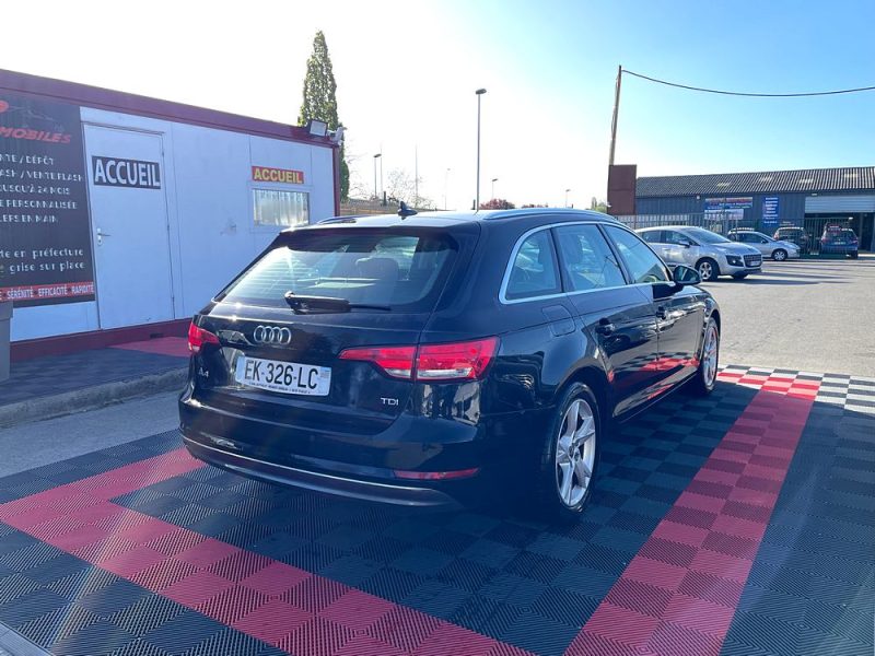 AUDI A4 AVANT 2016