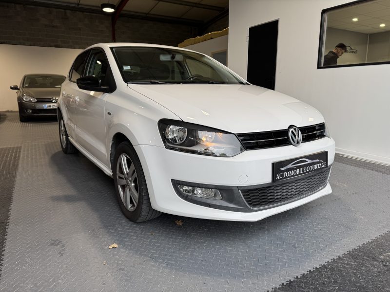 VOLKSWAGEN POLO 2012