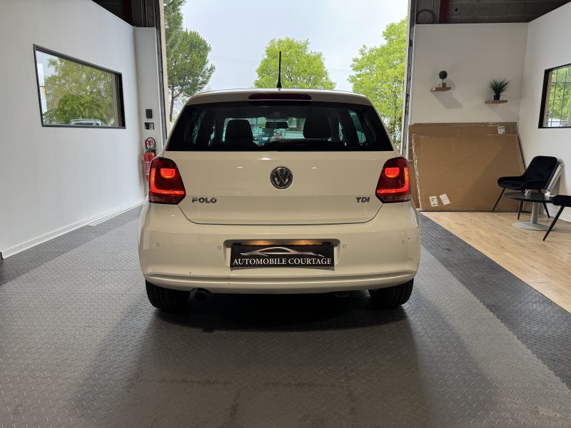 VOLKSWAGEN POLO 2012