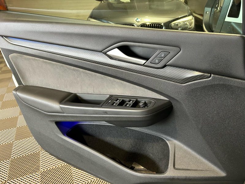 VOLKSWAGEN GOLF VIII 2020