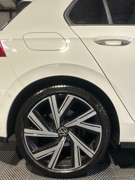 VOLKSWAGEN GOLF VIII 2020