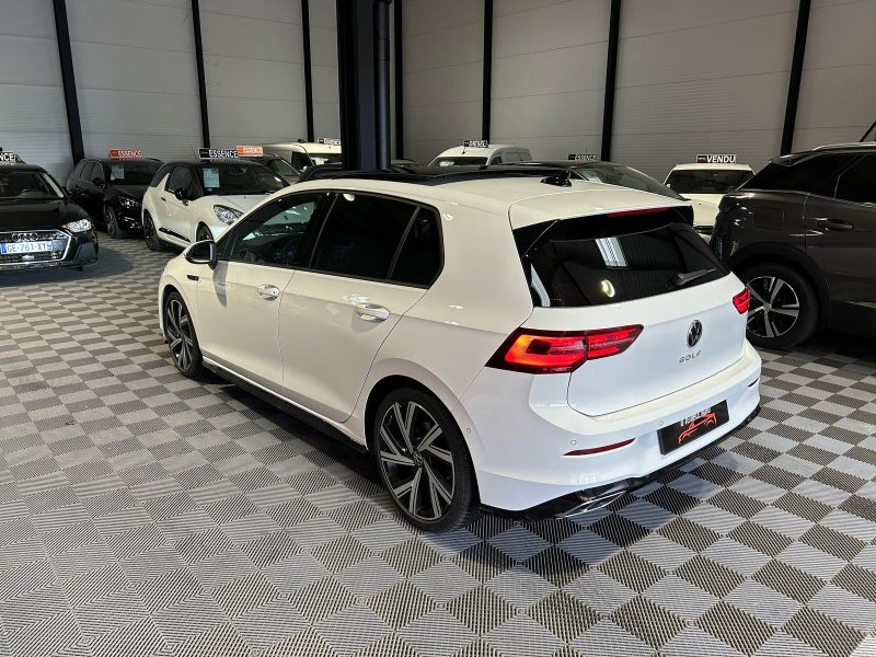 VOLKSWAGEN GOLF VIII 2020