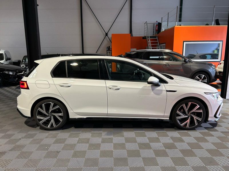 VOLKSWAGEN GOLF VIII 2020