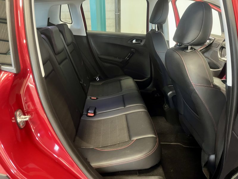 PEUGEOT 2008 1.6 Bluehdi 100ch GT Line BVM5 5 portes