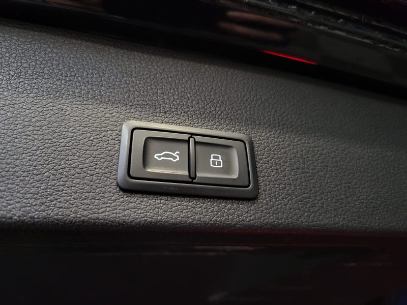 AUDI Q2 1.5 35TFSI 150cv SLINE /TOIT OUVRANT /B&O /CARPLAY /VIRTUAL COCKPIT