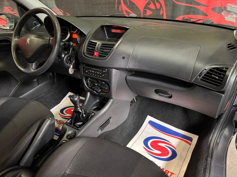 PEUGEOT 206+ 1.1i 60 Urban 