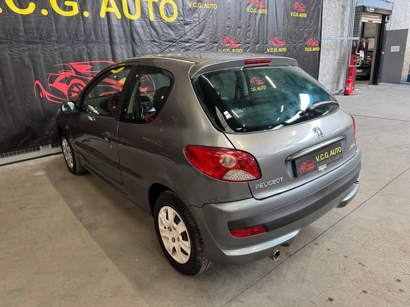 PEUGEOT 206+ 1.1i 60 Urban 