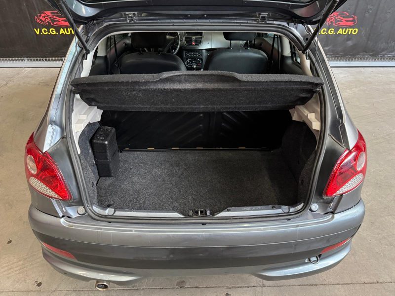 PEUGEOT 206+ 1.1i 60 Urban 