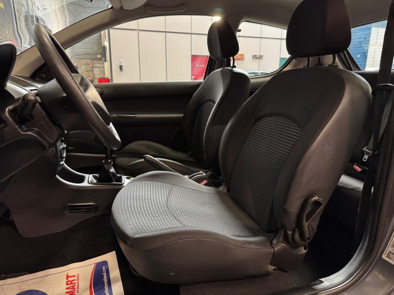 PEUGEOT 206+ 1.1i 60 Urban 