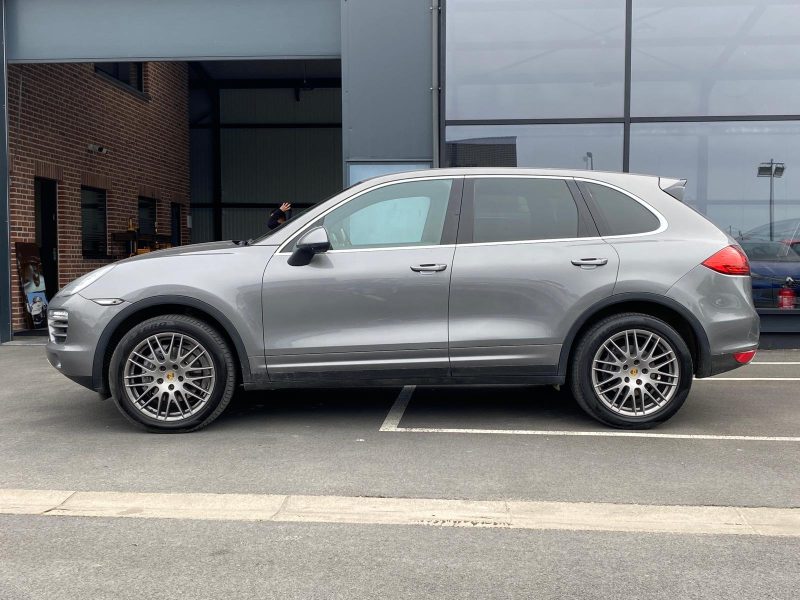 PORSCHE CAYENNE 3.0 V6 D 211Ch - Garantie 6 mois