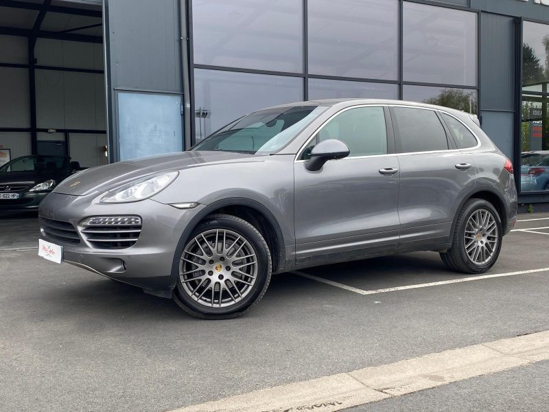 PORSCHE CAYENNE 3.0 V6 D 211Ch - Garantie 6 mois