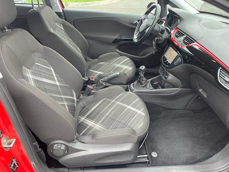 OPEL CORSA - V 1.4 TURBO 100 S/S COLOR EDITION 3P - TOIT OUVRANT - GARANTIE