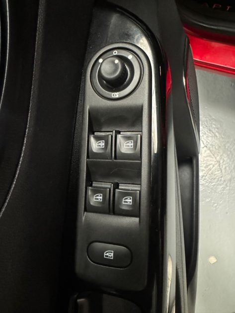 RENAULT CAPTUR 0.9 TCE 90CH S&S ENERGY INTENS ECO2