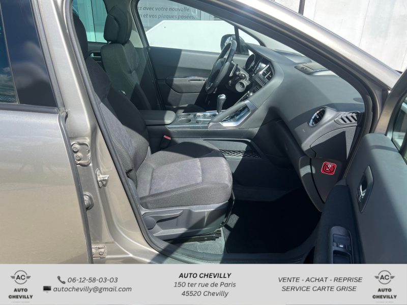 PEUGEOT 3008 1.6 HDI 112 Premium Pack