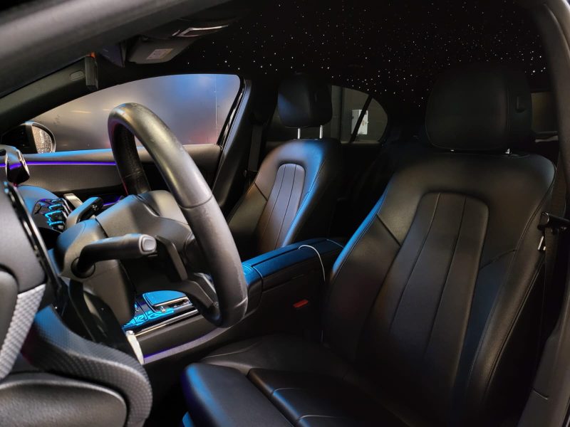 MERCEDES CLASSE A 180d 1.5 CDI / PROGRESSIVE LINE 7G-DCT / CIEL ETOILE + JANTES AMG LINE + CARPLAY /