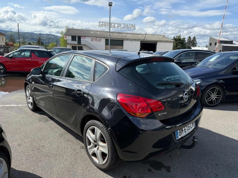 OPEL ASTRA 1.4I 100CH GARANTIE