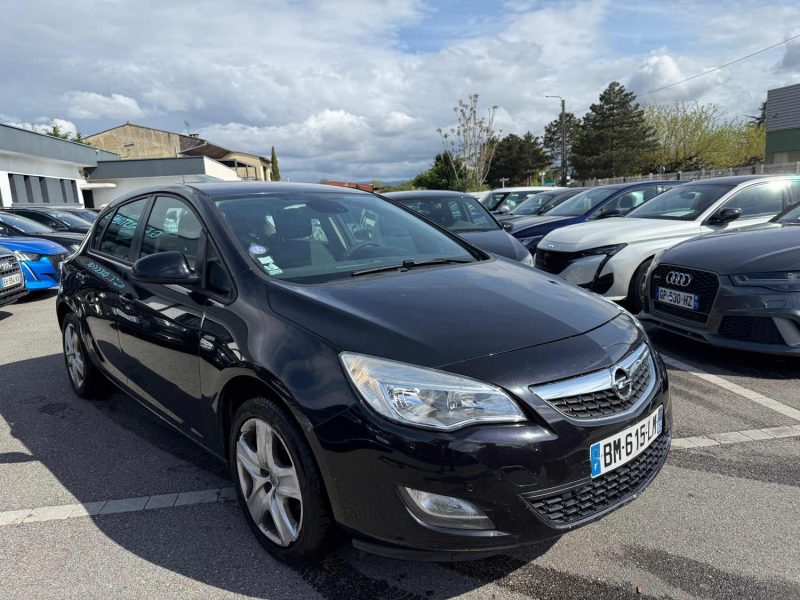 OPEL ASTRA 1.4I 100CH GARANTIE