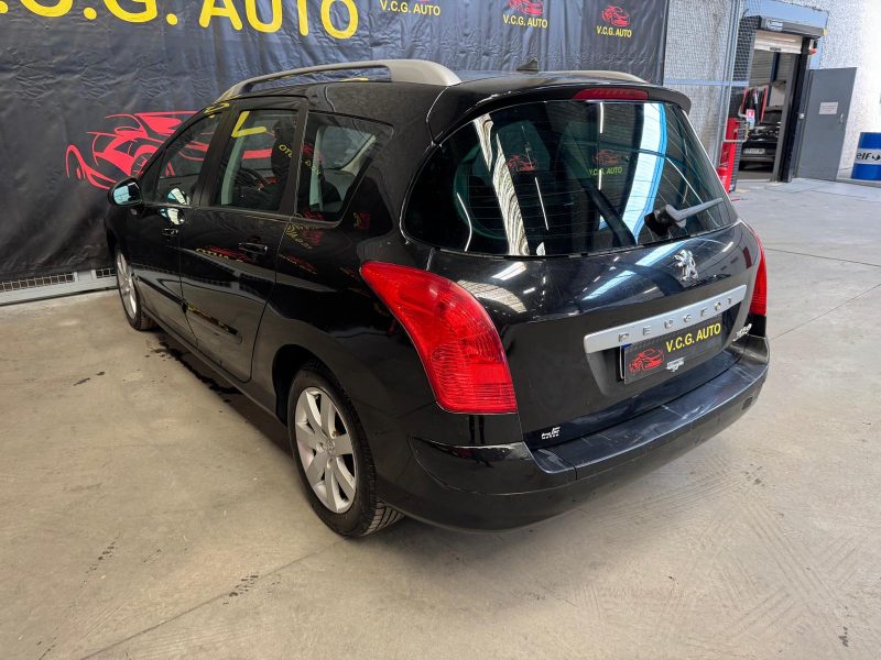 PEUGEOT 308 SW 1.6 HDi 110 Premium 