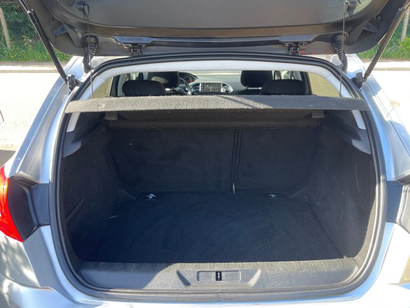 PEUGEOT 308 II 1.2THP 110CV