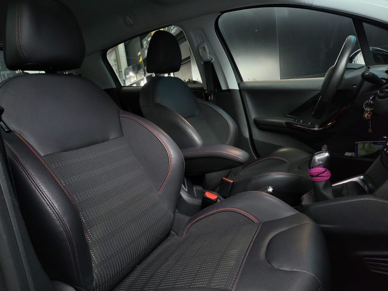 PEUGEOT 208 2019 1.5 Blue-hdi 100 cv GT-line