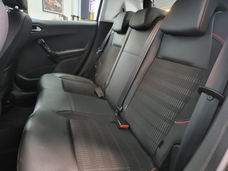 PEUGEOT 208 2019 1.5 Blue-hdi 100 cv GT-line