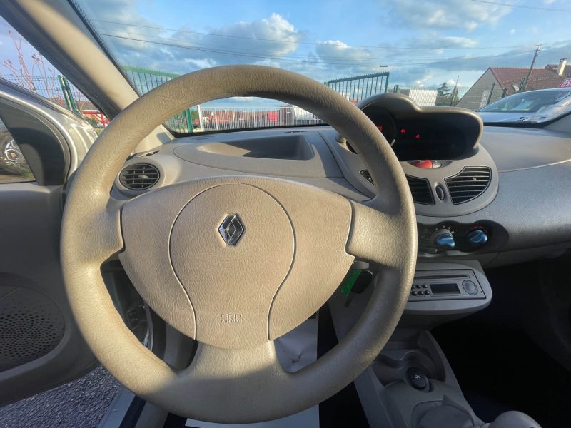 RENAULT TWINGO 2008 1.2I 75CV