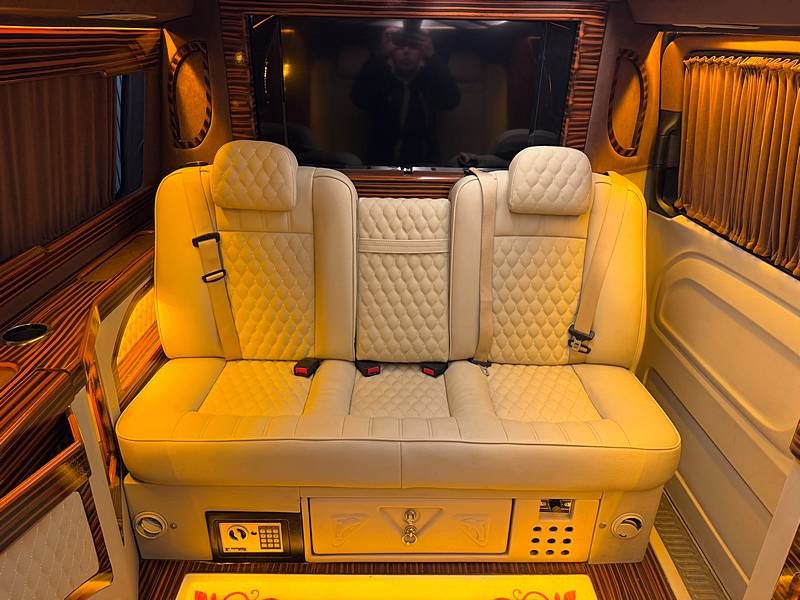 MERCEDES VITO MAYBACH Tourer 163cv 2018