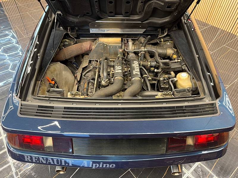 RENAULT ALPINE V6TU 2.5 V6 Turbo 205CV 1987