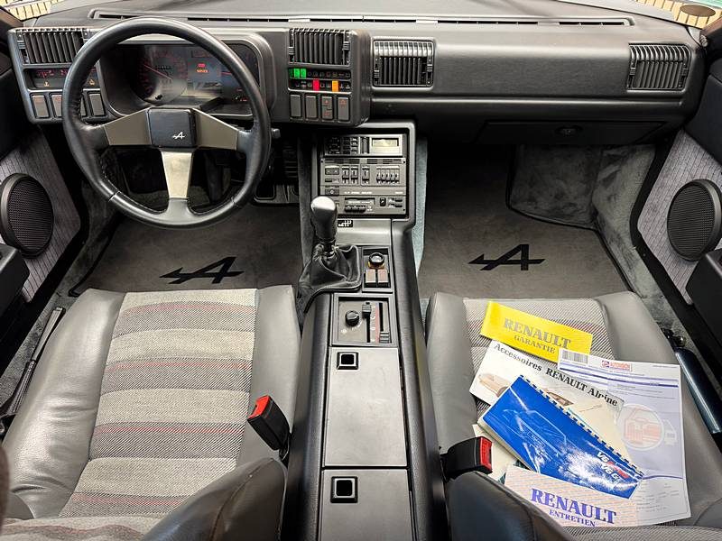 RENAULT ALPINE V6TU 2.5 V6 Turbo 205CV 1987