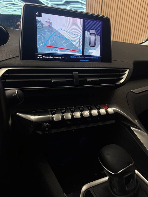 PEUGEOT 3008 SUV 2018