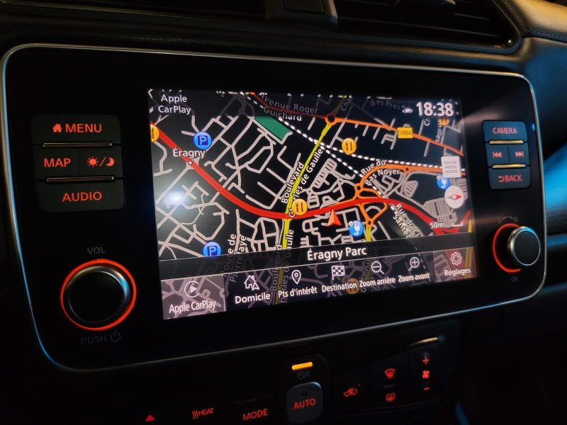 NISSAN LEAF 218cv TEKNA / CARPLAY / SIEGES CHAUFFANTS / CAMERA 360° / VOLANT CHAUFFANT / ACC /