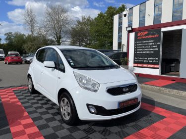 KIA VENGA 2013