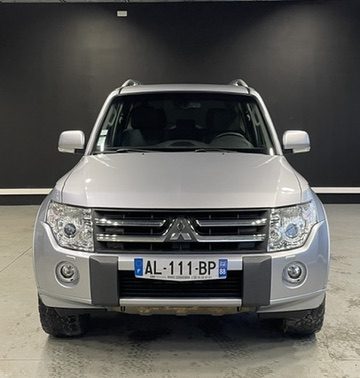 MITSUBISHI PAJERO 2010