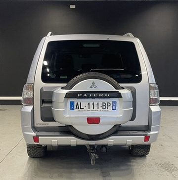 MITSUBISHI PAJERO 2010