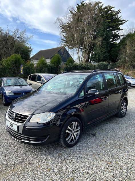 VOLKSWAGEN TOURAN 2007