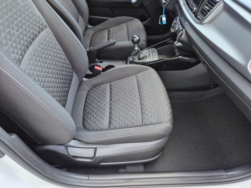 Kia Rio 2021 1.2 Essence 84 ch – 26 500 km, Garantie 12 mois, Atelier Agréé