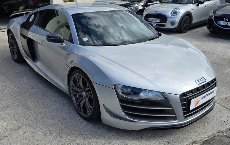 AUDI R8 GT 2011