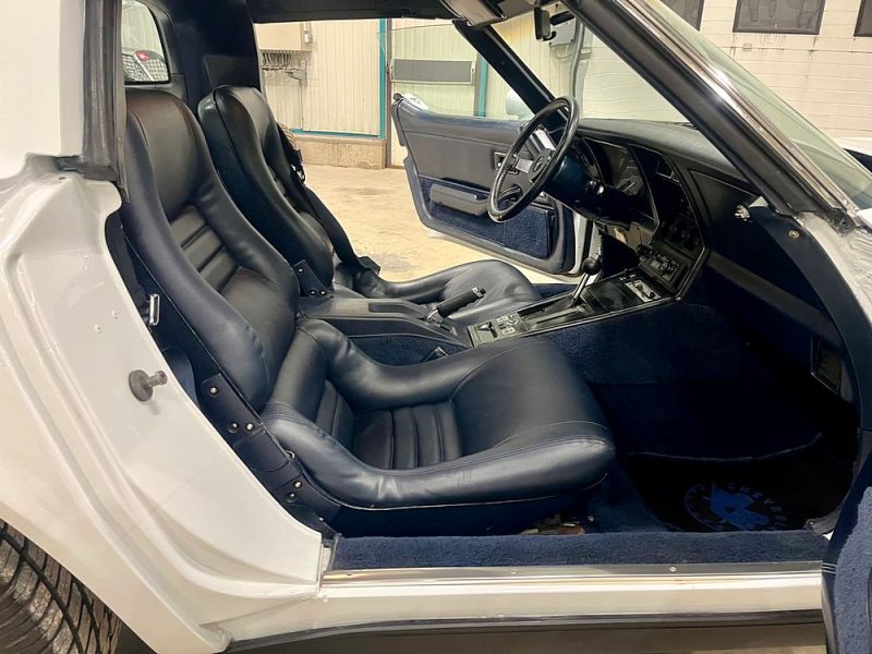 CHEVROLET Corvette C3 Targa 5.7 V8 200ch Automatique